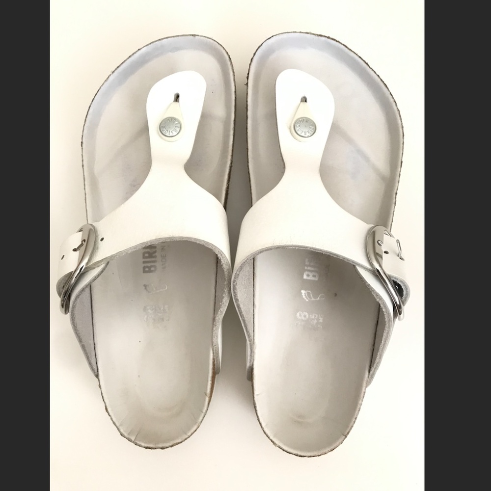 Birkenstock unisex Gizeh big buckle white sandals EU 38 / US W7  M5